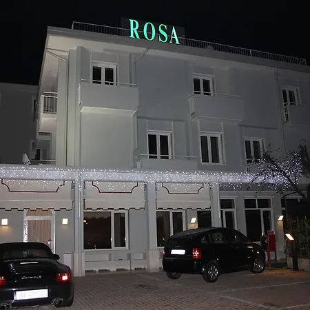 Rosa 호텔 3*