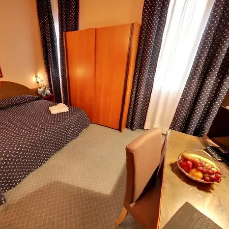 Otel Rosa